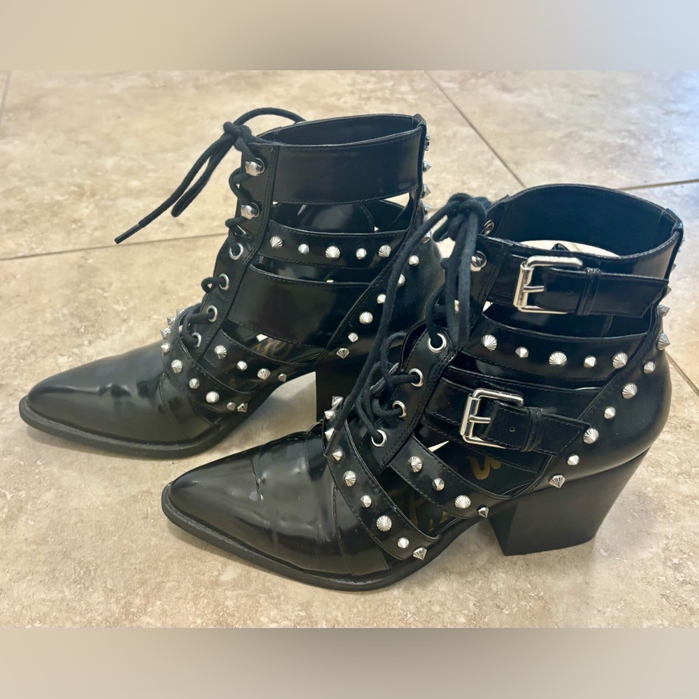 Sam Edelman Elana Studded Cut Out Ankle Boots Size 8.5 - Picture 3 of 8